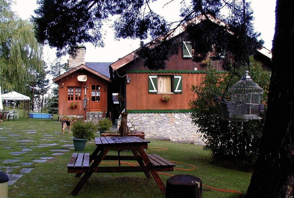 Niu Dels Falcons Bed & Breakfast La Molina  Eksteriør bilde