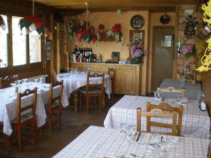 Niu Dels Falcons Bed & Breakfast La Molina  Eksteriør bilde